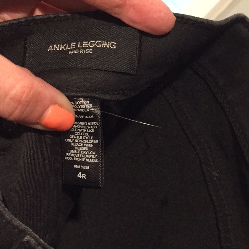 Jeans - Picture 8 of 8